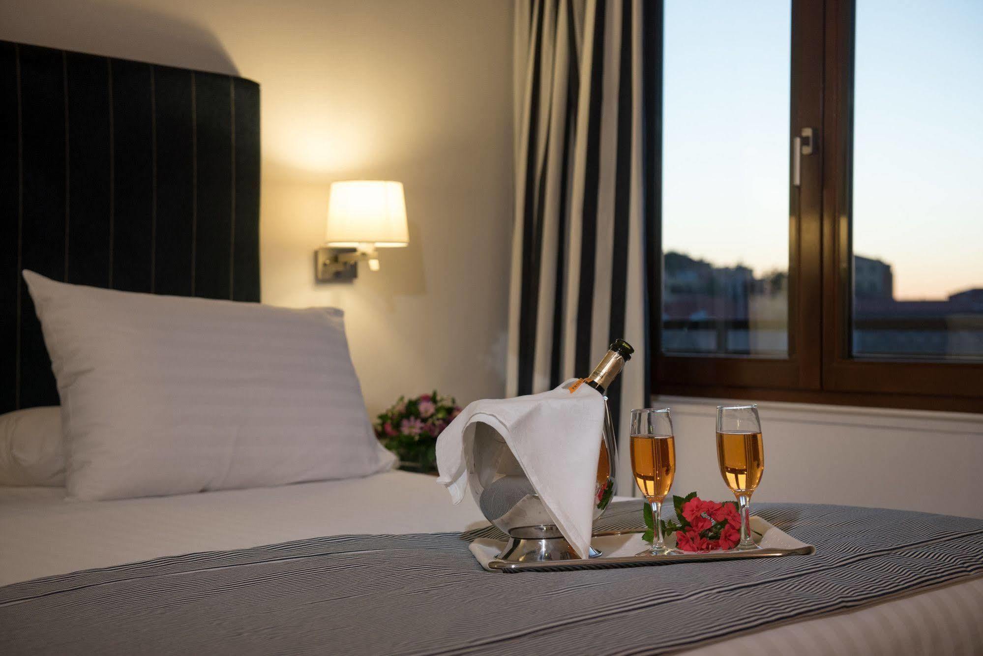 Porto Veneziano Hotel ハニア エクステリア 写真